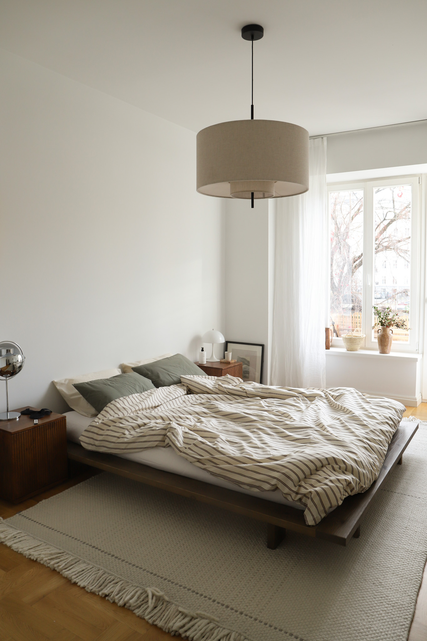 JAPAN BED CAROB BROWN 160 X 200 for 499 EUR | no